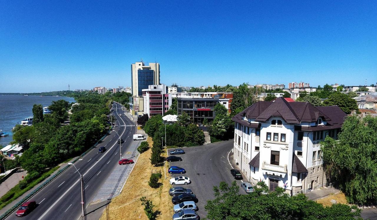 Citadel Aparthotel Galati Ngoại thất bức ảnh